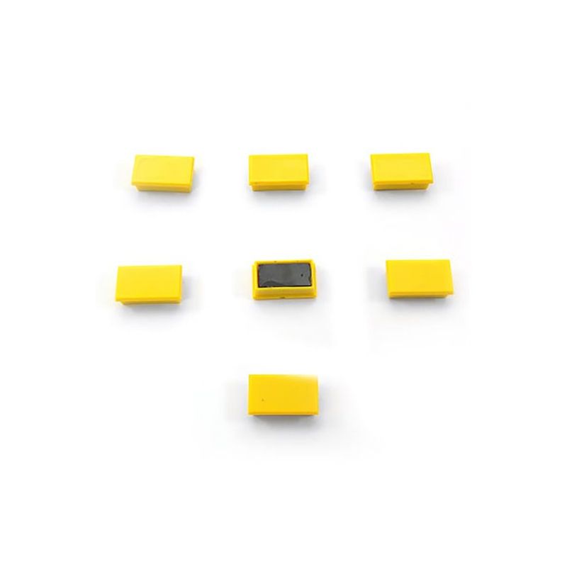 Plaquette de 7 aimants rectangulaires 1,2 x 2,5 cm Jaune Plaquette de 7 aimants rectangulaires 1,2 x 2,5 cm Jaune