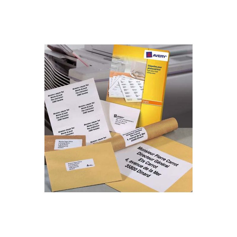 AVERY Boîte de 1600 étiquettes copieur coins carrés 105X37mm