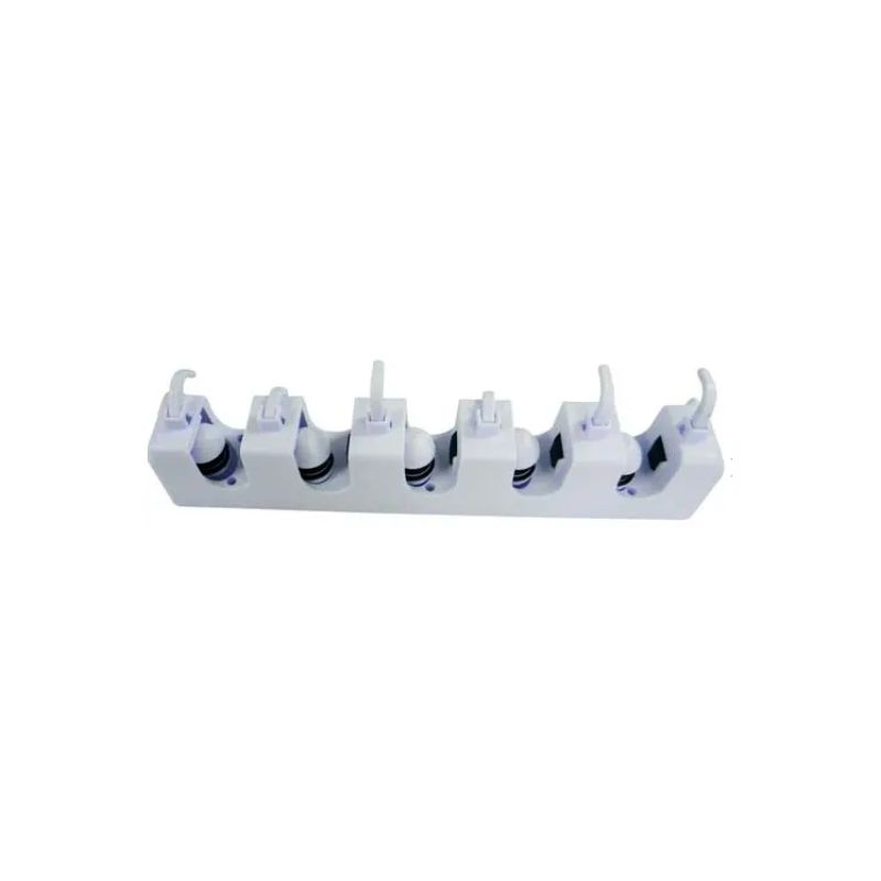 BROSSERIE THOMAS Accroche balais 5 encoches billes auto-bloquantes, 6 crochets en ABS blanc L44xH7xP10 cm BROSSERIE THOMAS Accroche balais 5 encoches billes auto-bloquantes, 6 crochets en ABS blanc L44xH7xP10 cm